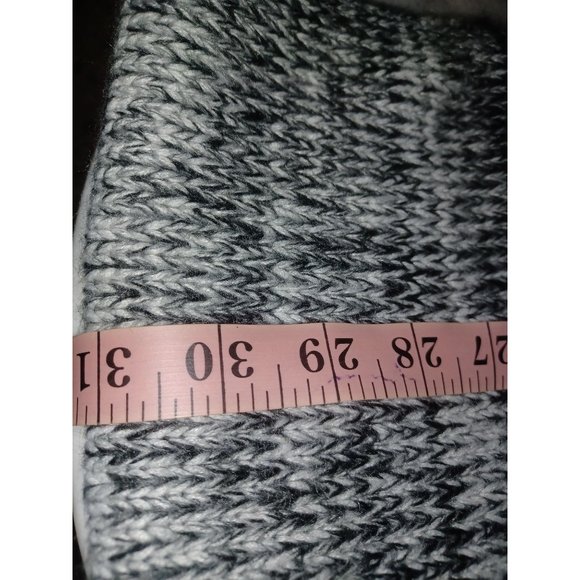 Jessica Simpson Winter Infinity Scarf Black Gray White - Picture 3 of 4